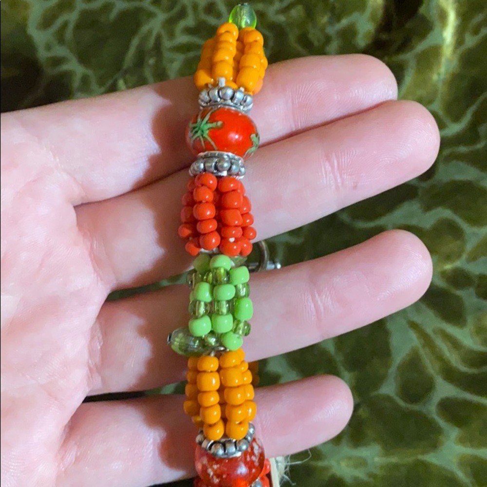 Handmade Beaded Bracelet. - Picture 3 of 4